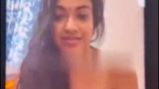 Shruthi Narayanan viral video nude phone call with boyfriend